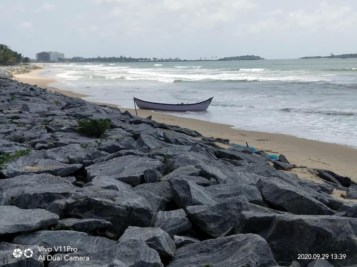 His Grace Sea View Cottages - Private Beach At Malpe 우두피 외부 사진