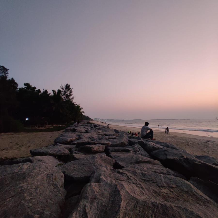 His Grace Sea View Cottages - Private Beach At Malpe 우두피 외부 사진