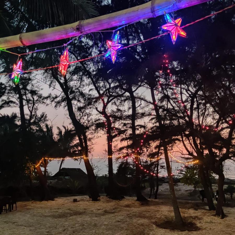 His Grace Sea View Cottages - Private Beach At Malpe 우두피 외부 사진