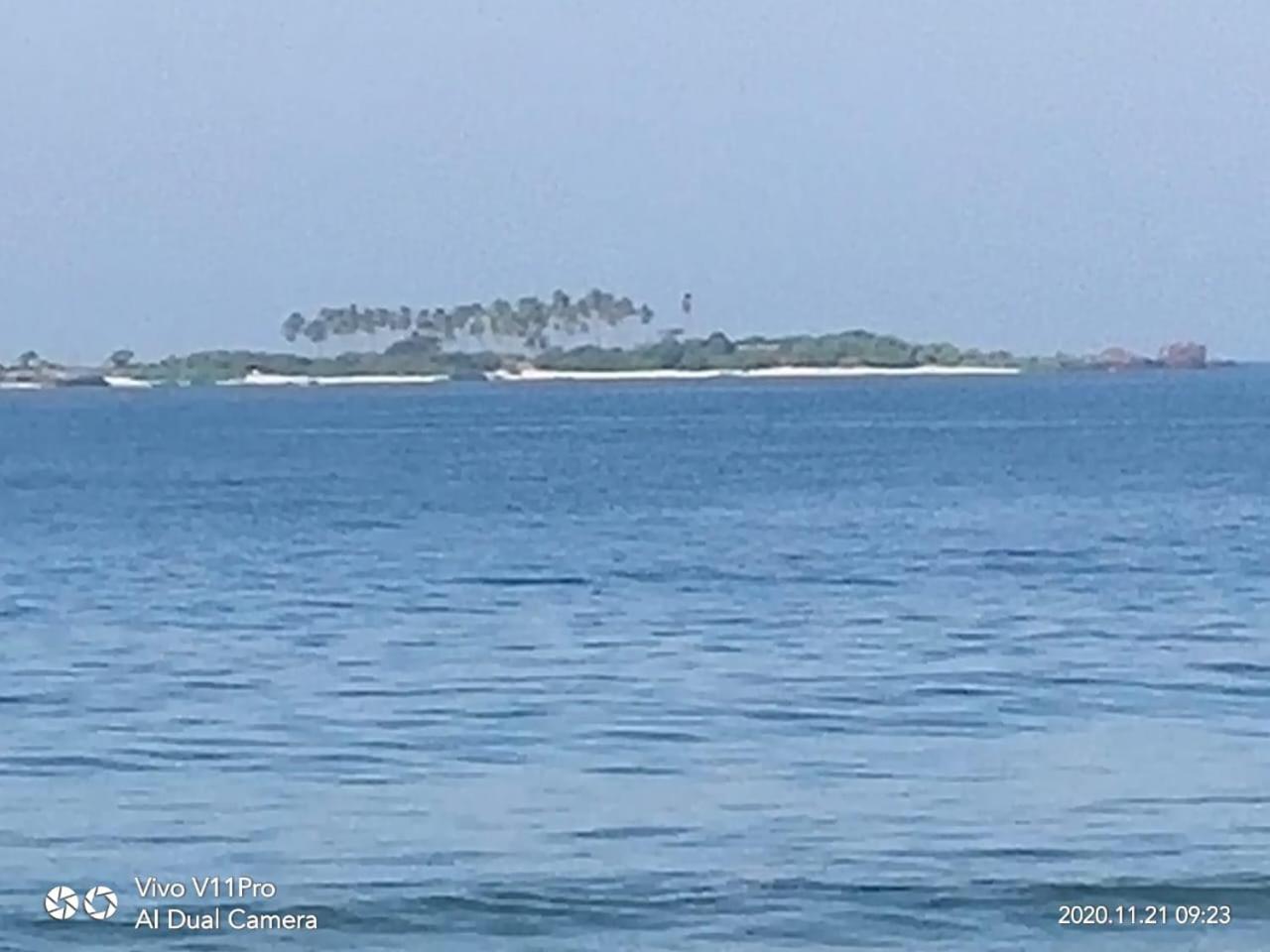 His Grace Sea View Cottages - Private Beach At Malpe 우두피 객실 사진